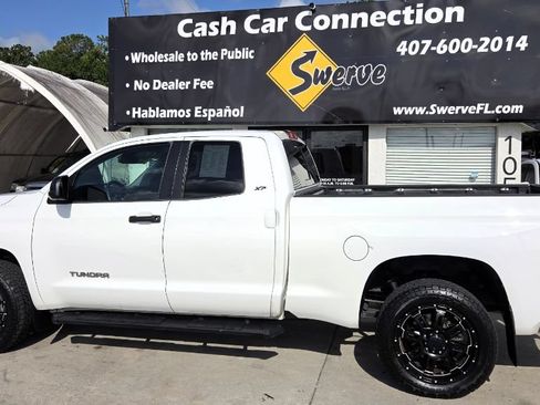 Used 2018 Toyota Tundra SR5 w/ SR5 Upgrade Package AWD/4WD image 8