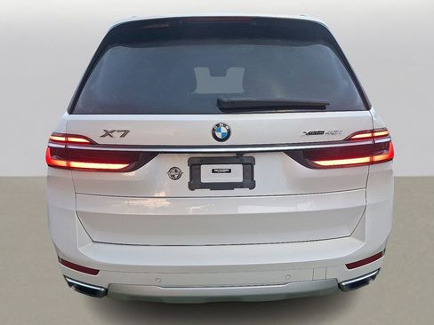 Certified 2023 BMW X7 xDrive40i w/ Premium Package image 5