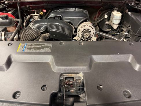 Used 2008 Chevrolet Silverado 1500 LTZ w/ Suspension Package, Off-Road image 5