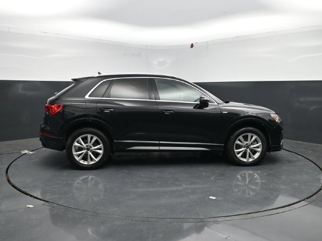 Used 2024 Audi Q3 2.0T Premium AWD/4WD image 10