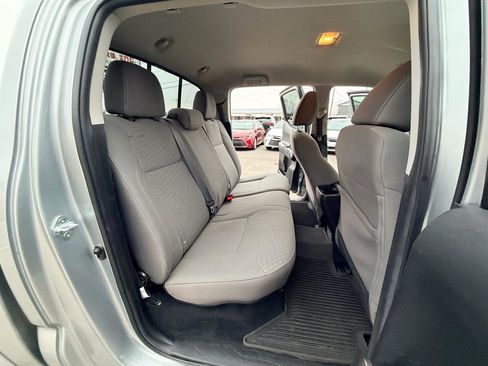 Used 2022 Toyota Tacoma SR5 image 16