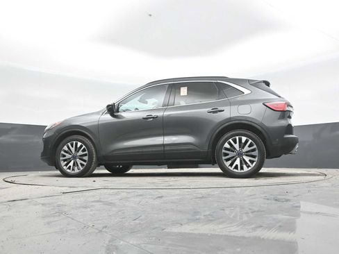 Used 2020 Ford Escape Titanium w/ Titanium Premium Package 2.0 image 24