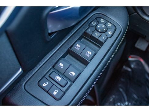 Certified 2025 RAM 2500 Big Horn AWD/4WD image 37