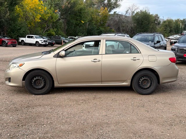 Used 2010 Toyota Corolla LE FWD image 2