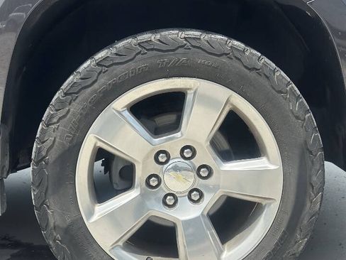 Used 2017 Chevrolet Tahoe LT RWD image 12