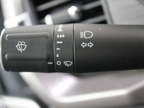 Used 2025 Ford F150 XLT w/ Equipment Group 301A Standard image 37