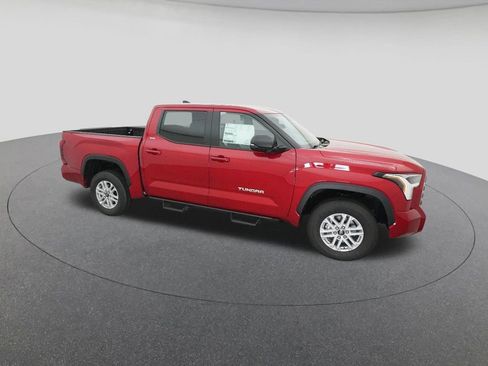 New 2026 Toyota Tundra SR5 AWD/4WD image 12