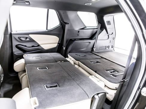 Used 2023 Chevrolet Traverse LS w/ Safety Package FWD image 36