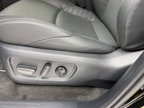 Used 2025 Toyota 4Runner TRD Off-Road Premium image 27