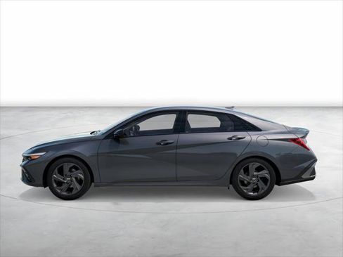 New 2026 Hyundai Elantra Sport image 3