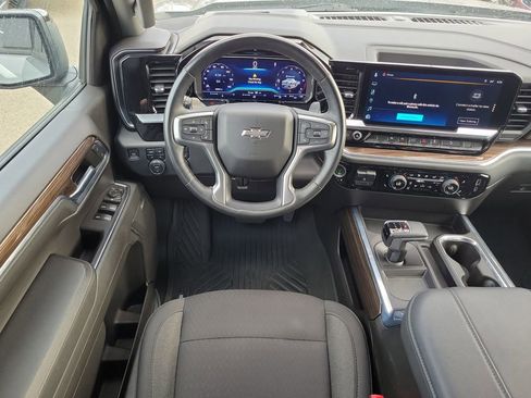 Used 2023 Chevrolet Silverado 1500 RST image 10