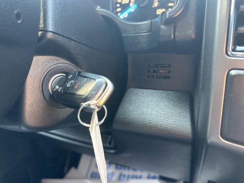 Used 2018 Ford F150 XLT w/ Equipment Group 302A Luxury image 16