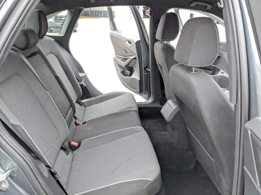 Used 2025 Volkswagen Jetta Sport FWD image 19