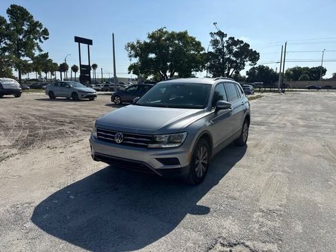 Used 2020 Volkswagen Tiguan S FWD image 2