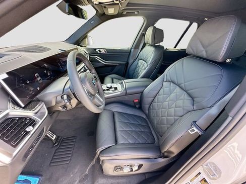 Used 2026 BMW X5 M60i image 16