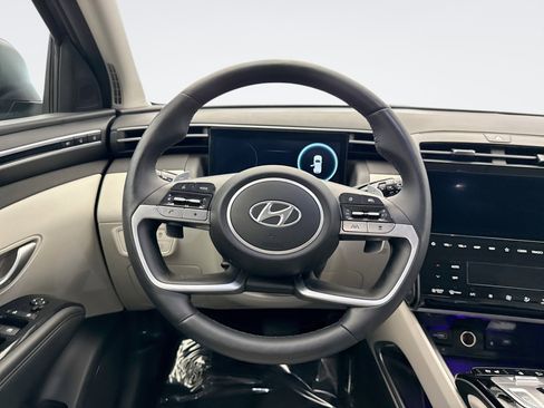 Used 2024 Hyundai Tucson Limited image 12
