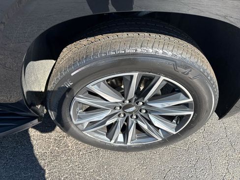 Used 2023 Cadillac Escalade Sport AWD/4WD image 31