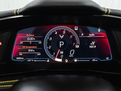 Used 2023 Chevrolet Corvette Stingray Premium Conv w/ 3LT image 13