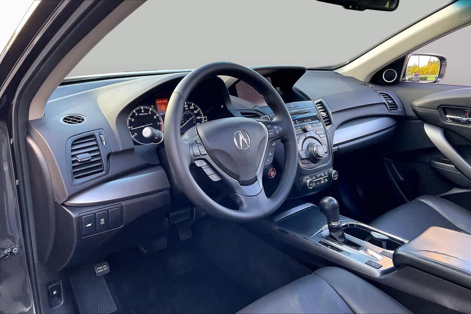 Used 2013 Acura RDX w/ Technology Package AWD/4WD image 17