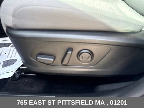 Used 2022 Hyundai Santa Cruz SEL FWD image 3