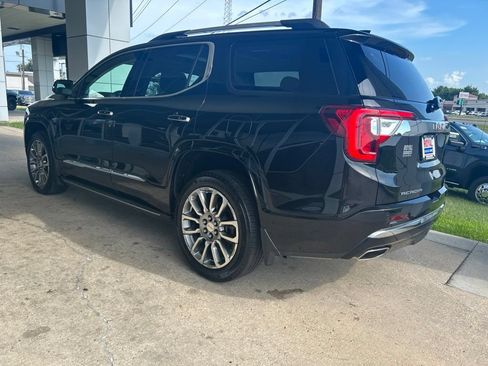Used 2022 GMC Acadia Denali w/ Denali Ultimate Package FWD image 5