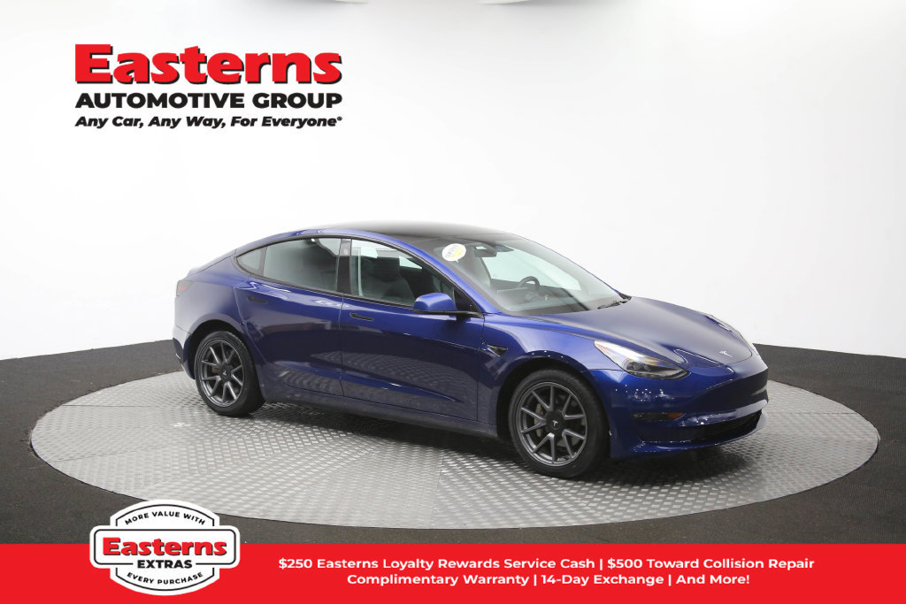 Used 2023 Tesla Model 3 Standard Range RWD image 43