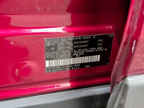 Used 2024 Toyota RAV4 LE AWD/4WD image 35