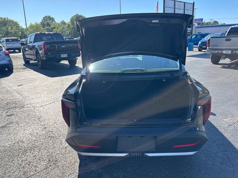 Used 2025 Kia K4 FWD image 11