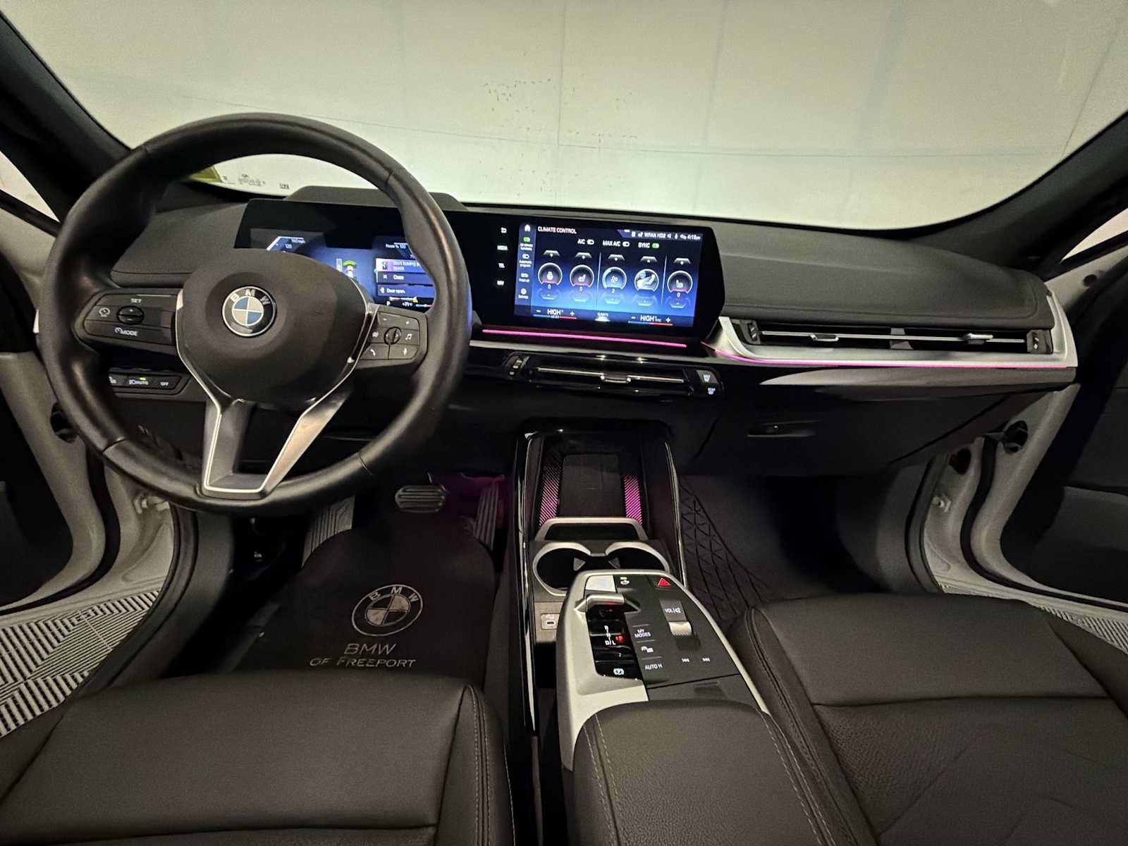 Used 2023 BMW X1 xDrive28i w/ Premium Package AWD/4WD image 17