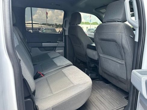 Used 2022 Ford F150 XLT w/ Equipment Group 302A High AWD/4WD image 11