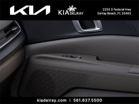 New 2026 Kia Carnival EX image 25