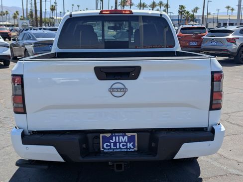 New 2026 Nissan Frontier SV w/ Tow Package RWD image 3