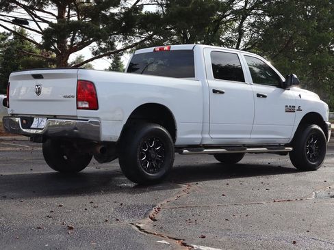 Used 2016 RAM 2500 Tradesman w/ Chrome Appearance Group AWD/4WD image 5