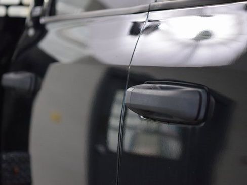 Used 2023 RAM 3500 SLT w/ Quick Order Package 2YG SLT image 11