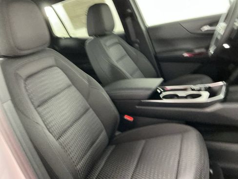 New 2027 Chevrolet Equinox LT w/ Safety and Technology Package AWD/4WD image 11
