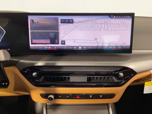 New 2026 BMW 330i xDrive Sedan w/ Premium Package image 22