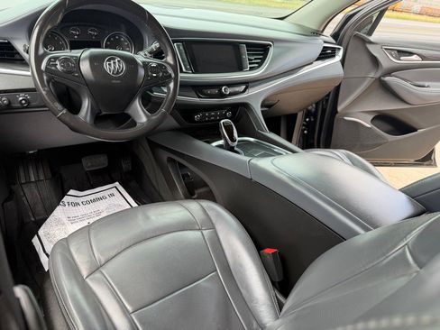 Used 2018 Buick Enclave Essence w/ Trailering Package image 31