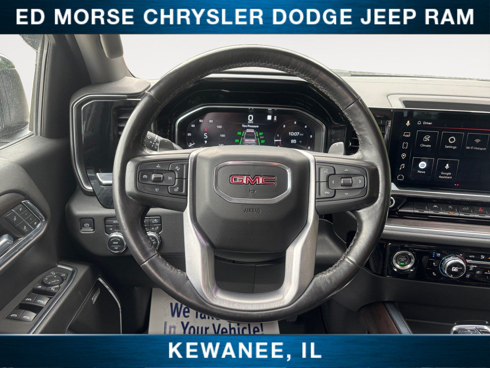 Used 2022 GMC Sierra 1500 SLT w/ SLT Convenience Package AWD/4WD image 12