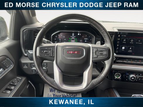 Used 2022 GMC Sierra 1500 SLT w/ SLT Convenience Package AWD/4WD image 12