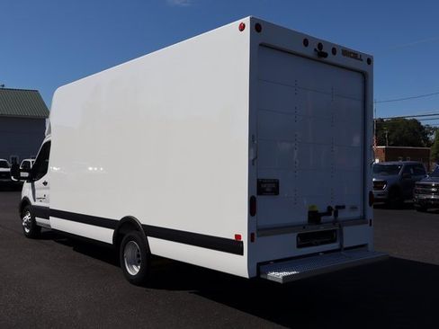 New 2025 Ford Transit 350 w/ Interior Upgrade Package image 16