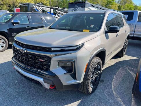 Used 2026 Chevrolet Traverse Z71 w/ Driver Confidence Package image 4