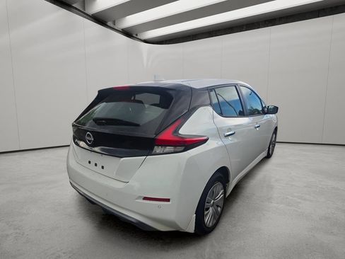 Used 2023 Nissan Leaf S FWD image 10