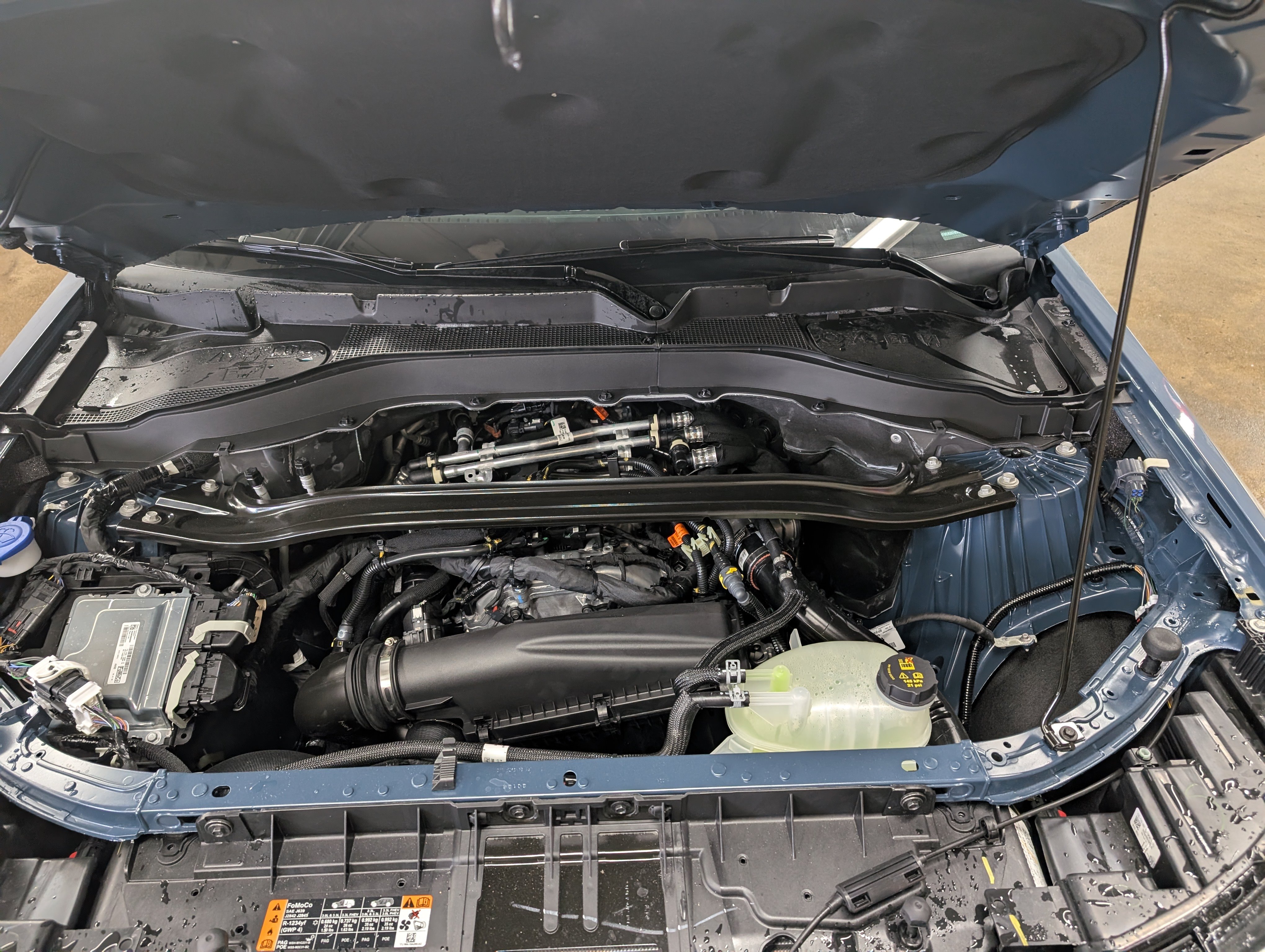 New 2027 Ford Explorer ST-Line AWD/4WD image 3
