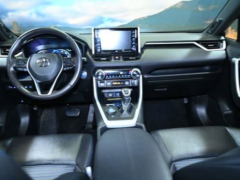 Used 2021 Toyota RAV4 XSE image 50