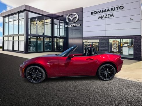 New 2026 MAZDA MX-5 Miata Grand Touring RWD image 2
