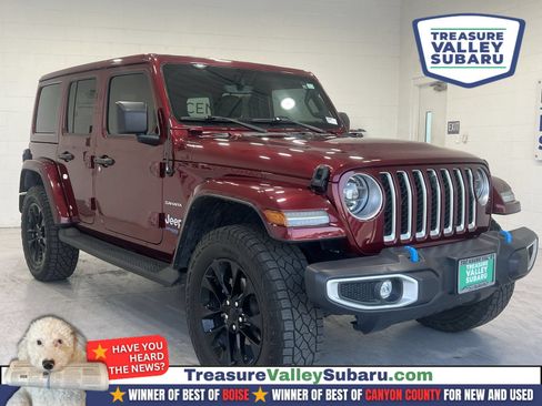 Used 2022 Jeep Wrangler Unlimited Sahara w/ Cold Weather Group AWD/4WD image 1