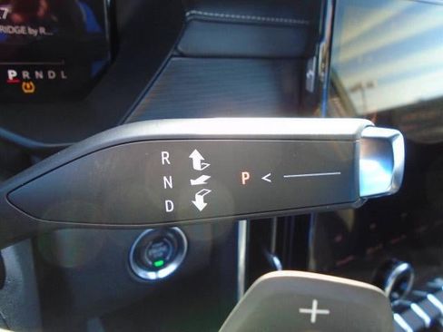 Certified 2025 GMC Acadia Elevation image 9