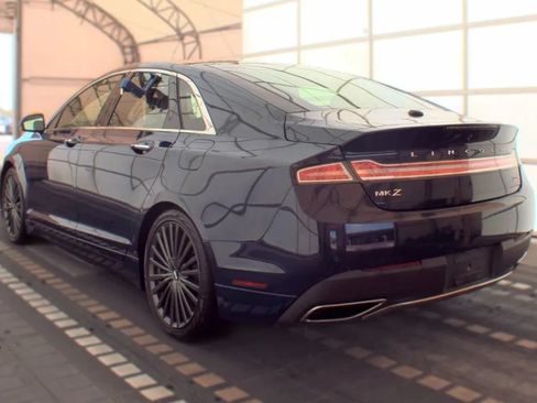 Used 2018 Lincoln MKZ Reserve FWD image 4