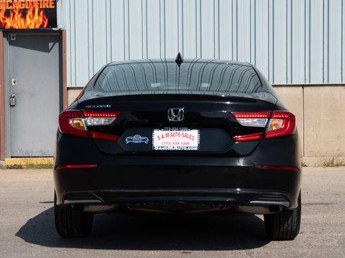 Used 2019 Honda Accord LX image 13