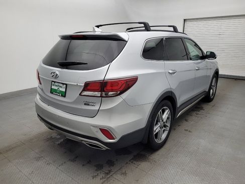 Used 2017 Hyundai Santa Fe Limited AWD/4WD image 7